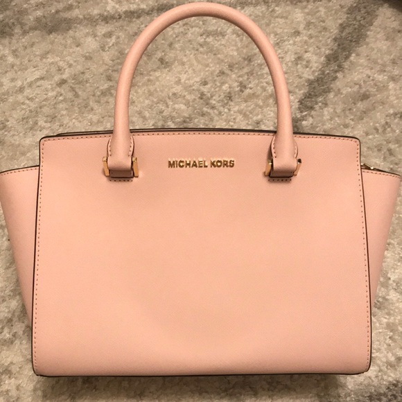 Michael Kors Handbags - Michael Kors Pink Bag